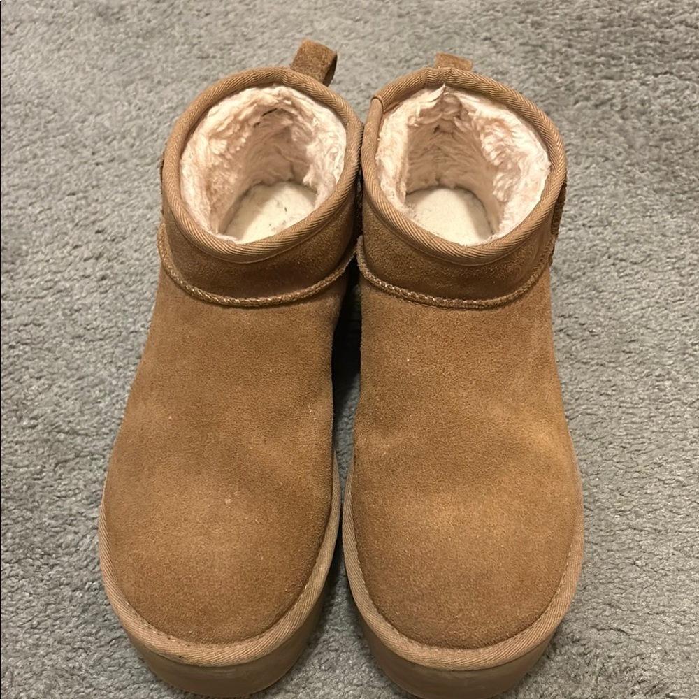 mini uggs platform